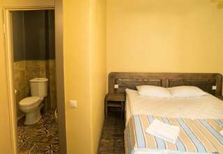 Отель Hotel Monysto Буковель Двухместный номер с 1 кроватью или 2 отдельными кроватями и балконом-18